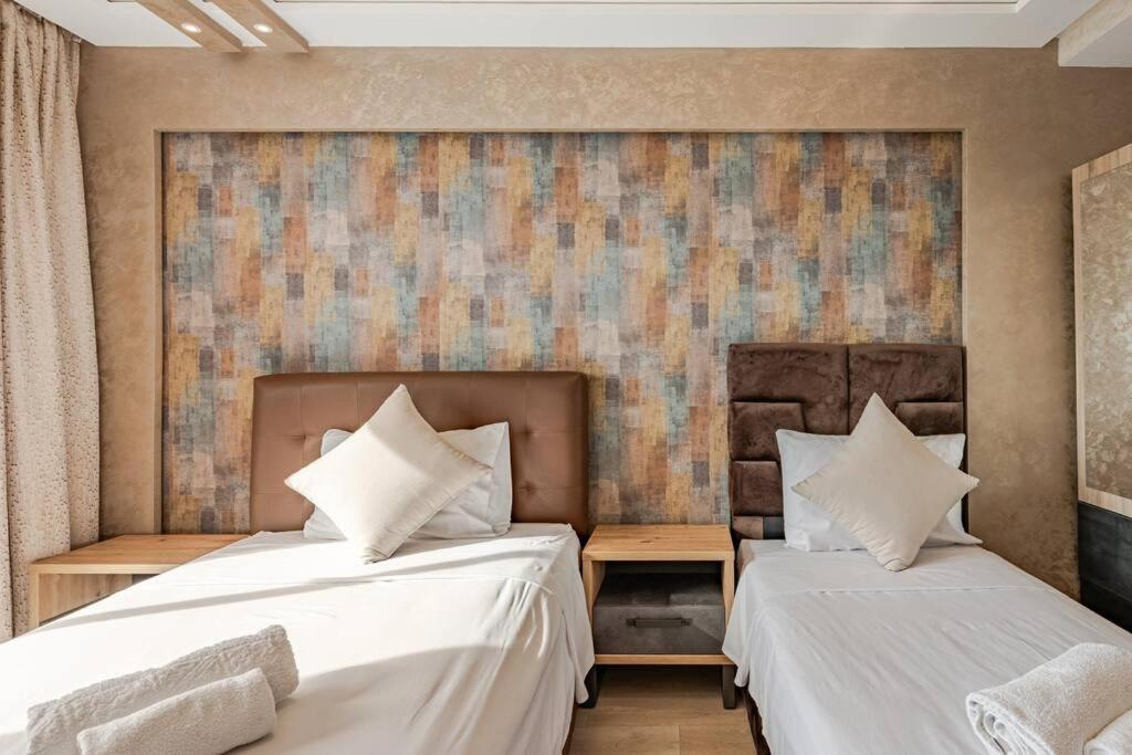 Royale Duplexe Pleine Centre Tanger Apartamento Exterior foto