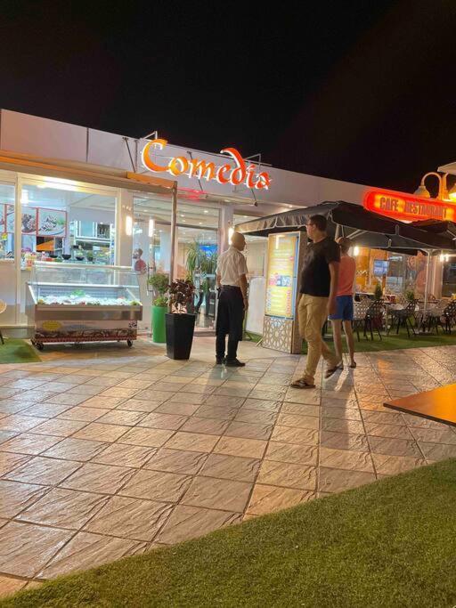 Royale Duplexe Pleine Centre Tanger Apartamento Exterior foto